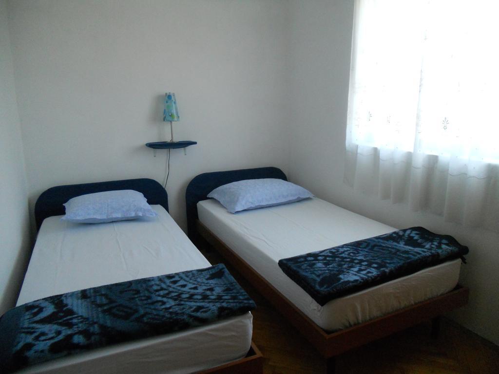 Apartment Guste Šibenik Chambre photo