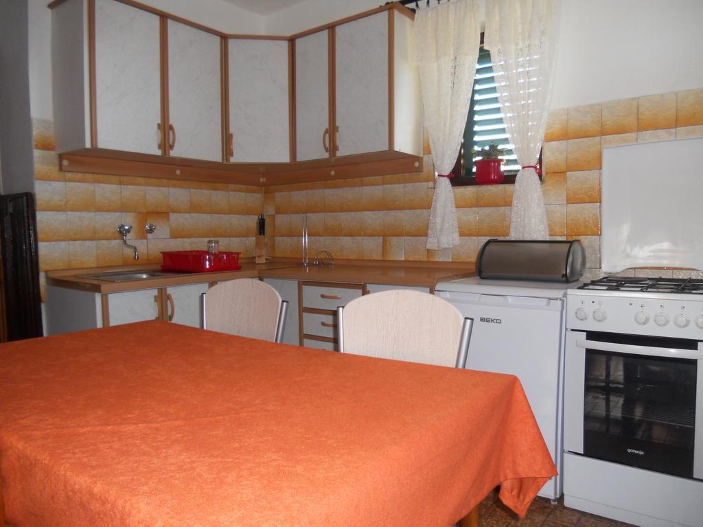 Apartment Guste Šibenik Chambre photo