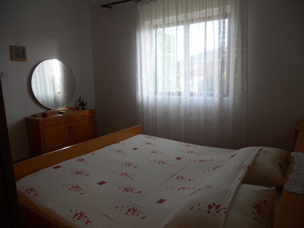 Apartment Guste Šibenik Chambre photo