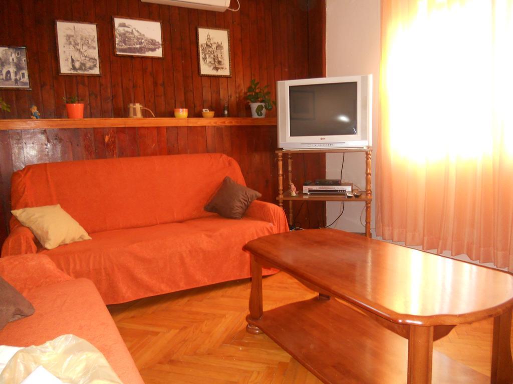 Apartment Guste Šibenik Chambre photo