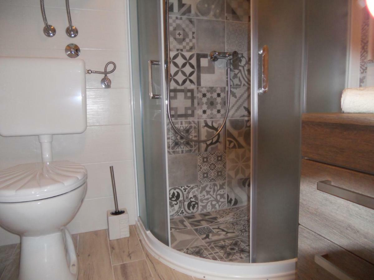 Apartment Guste Šibenik Extérieur photo