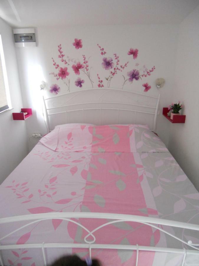 Apartment Guste Šibenik Extérieur photo